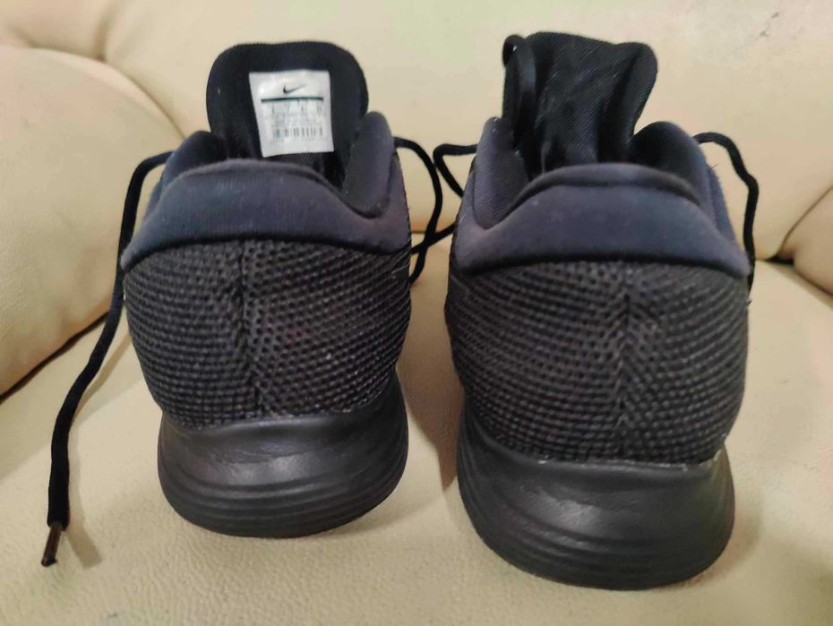 Nike Revolution 4 tam. 41 excelentes