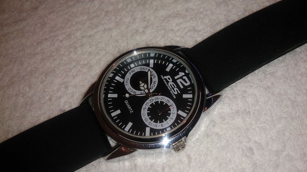 pes pro evolution soccer (relógio)