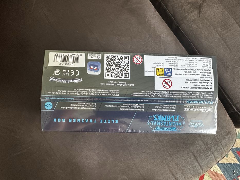 Pokemon Phantasmal flames Etb