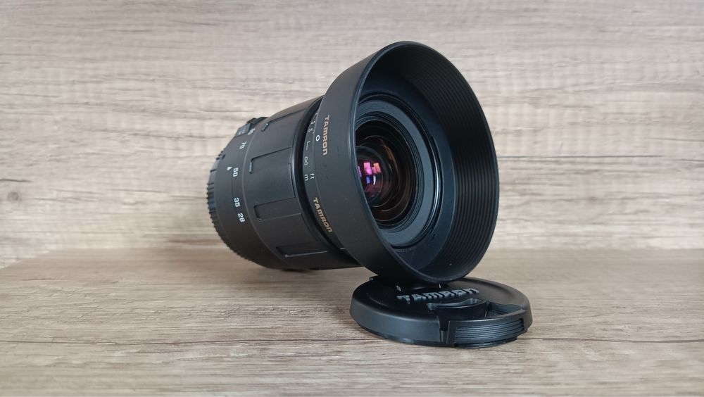 Tamron Aspherical 28-80mm f3.5-5.6 авто фокусний обʼєктив Canon