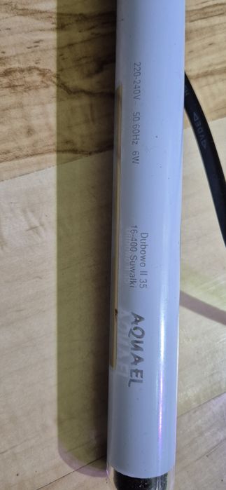 Mala lampa do akwarium