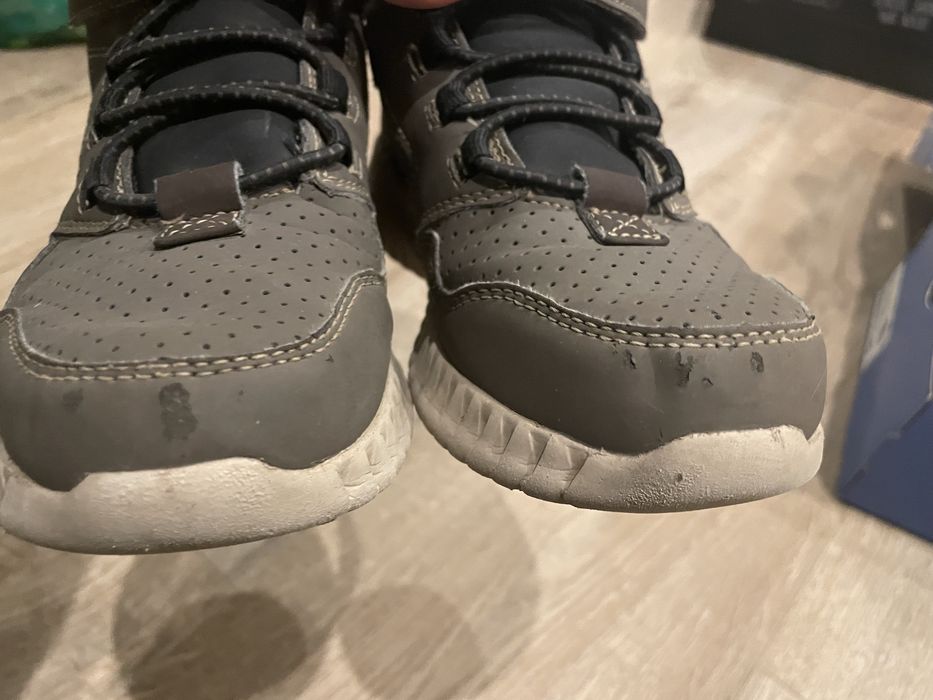 Демісезонні чоботи кросівки Skechers 32 20см