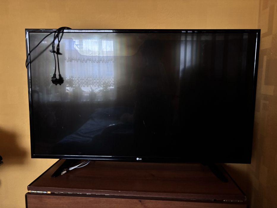 Телевізор на запчастини