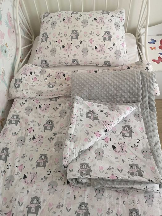 Komplet pościeli dziecięcej+dwustronny koc Minky z wypełnieniem