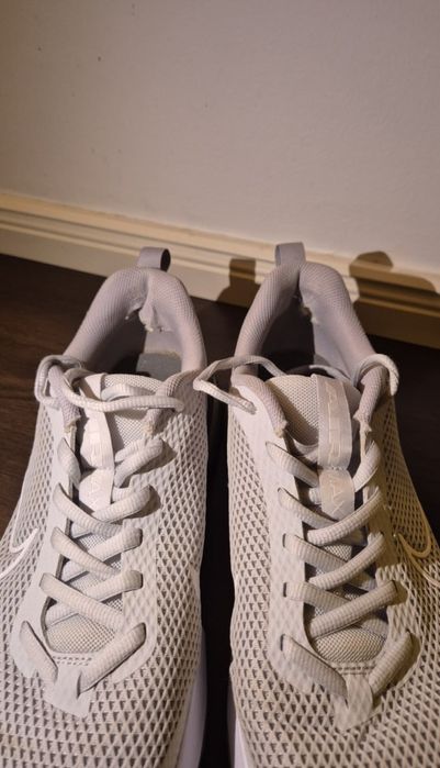 Кроссовки  Nike оригинальные р.46