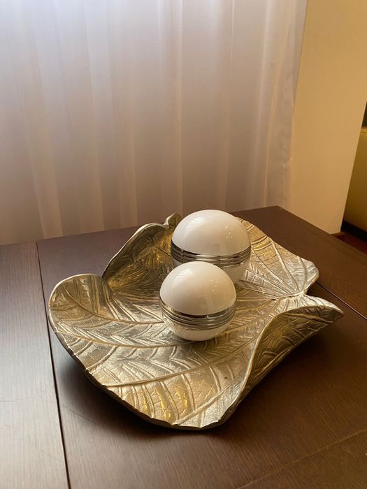 Sala completa em excelente estado