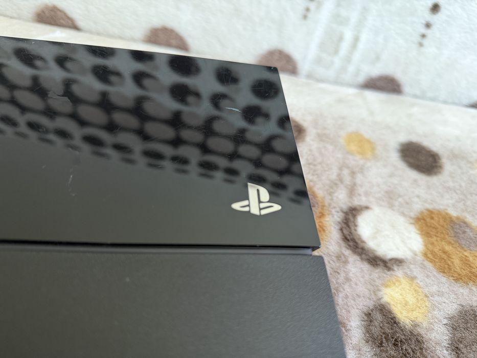 PlayStation 4 Fat 500GB 9.00 GoldHen