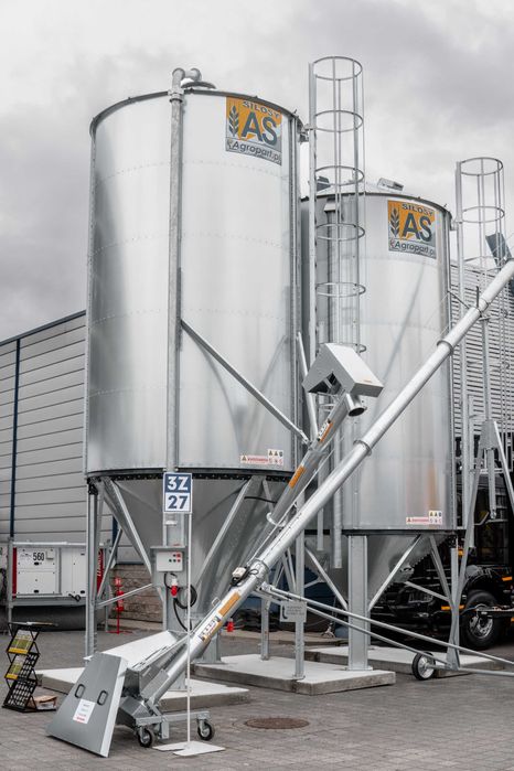Silos paszowy AS-12P