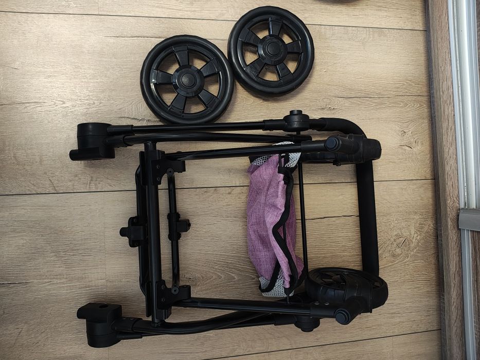 Bayer Chic wózek różowy dla lalek. Stan idealny!