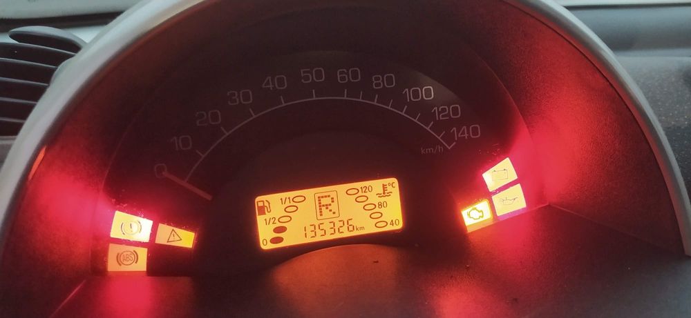 Smart 2003 gasolina - valor 2900€