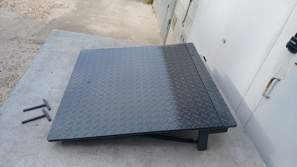 Металевий Люк в Погреб.Люк в Подвал.. Люк на Пол под Плитку, Ламинат.