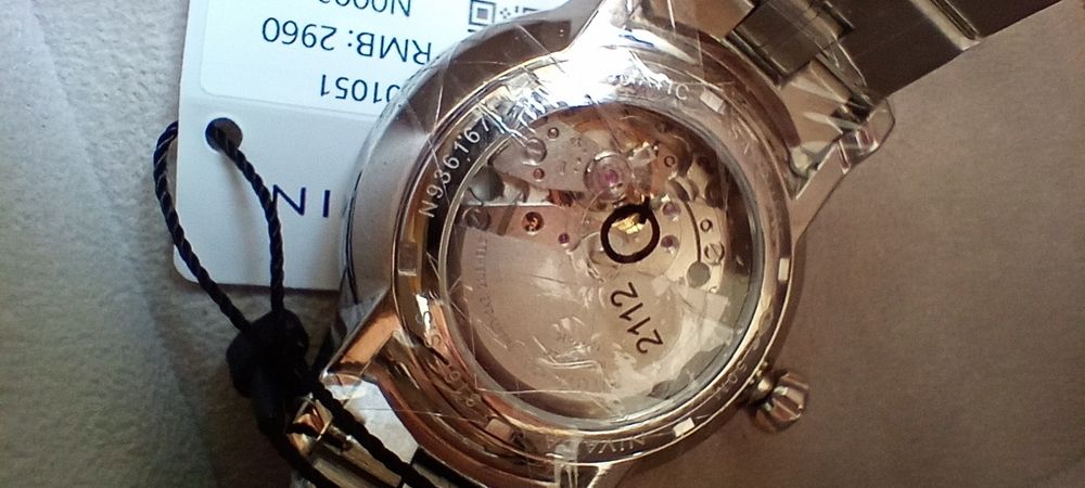 Nivada 1926 Automatic date sapphire