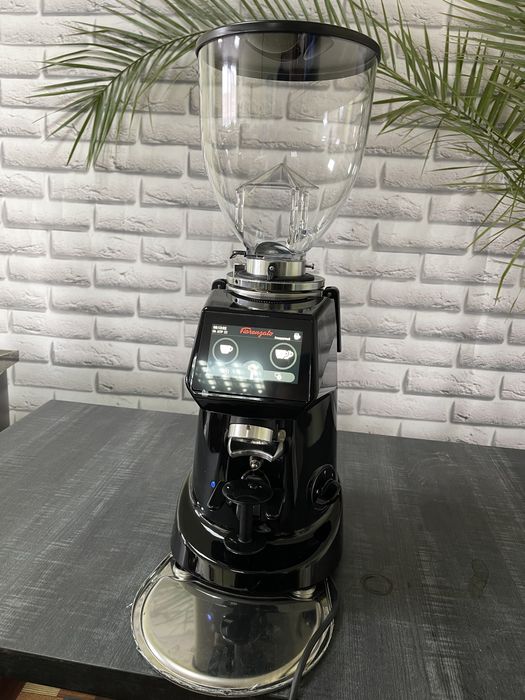 Fiorenzato f64 e pro nero нова модель