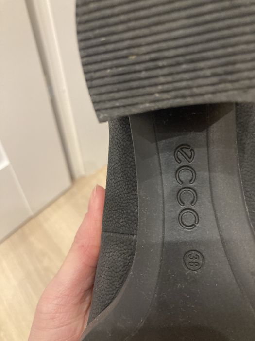 Buty na obcasie Ecco