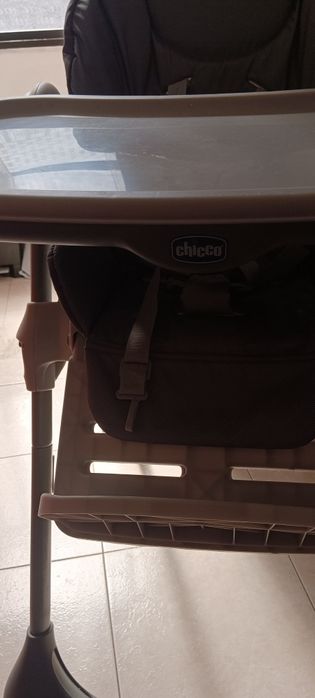 Cadeira de criança para refeição e outros