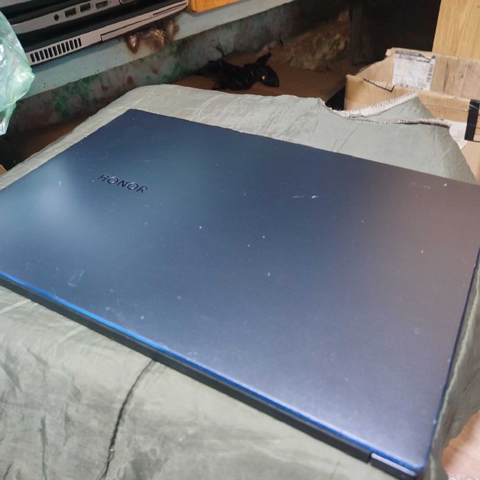 Ноутбук 14" Huawei  AMD Ryzen 5 3500U RAM 8GB SSD 256GB 10час батарея