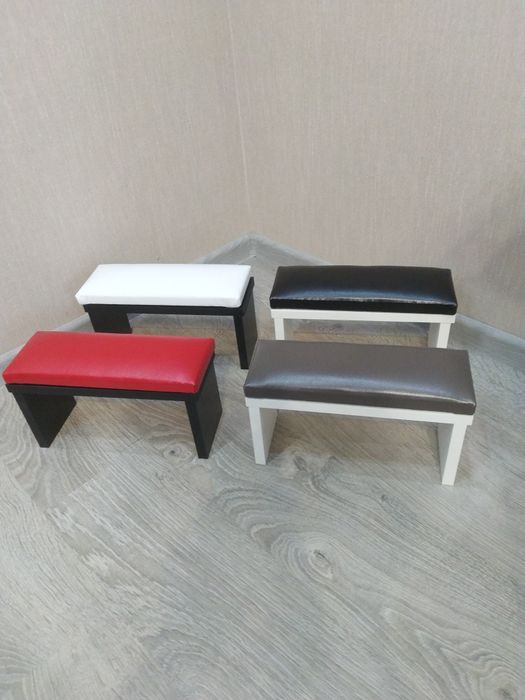 Подставка для педикюра опора для ног тринога