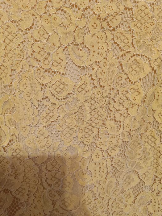 Vestido em renda