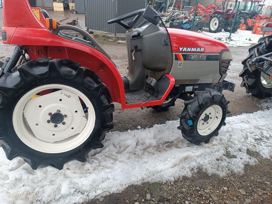 Японський мінітрактор.Трактор Янмар .Кубота.
