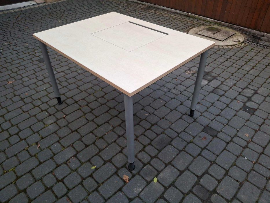 Biurko regulowane 140 / 90