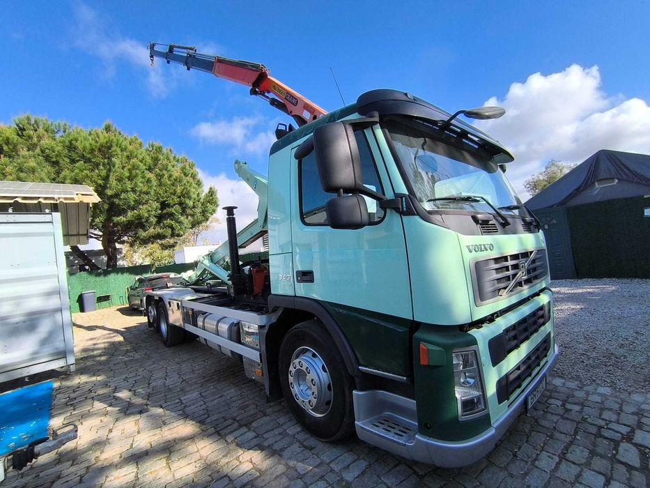 Camião 26T ampliroll grua volvo fm340 125mKms 2007 caixa auto