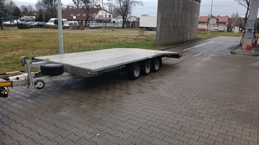 Wynajem lawety.Pomoc Drogowa