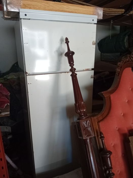 Vendo cama de solteiro