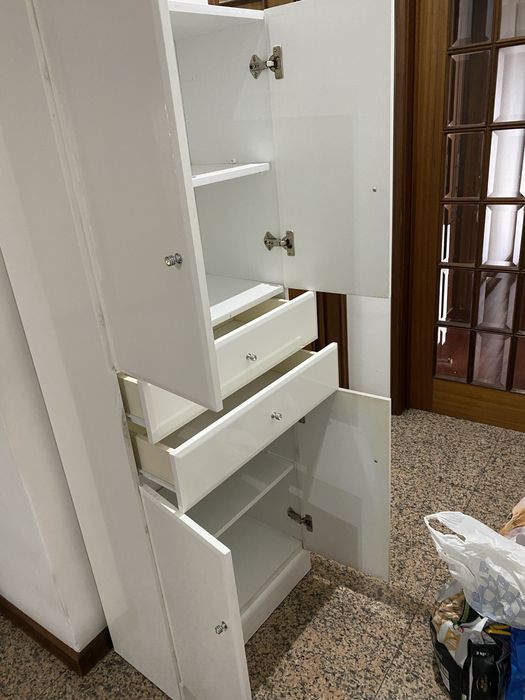Móvel de arrumação wc/despensa