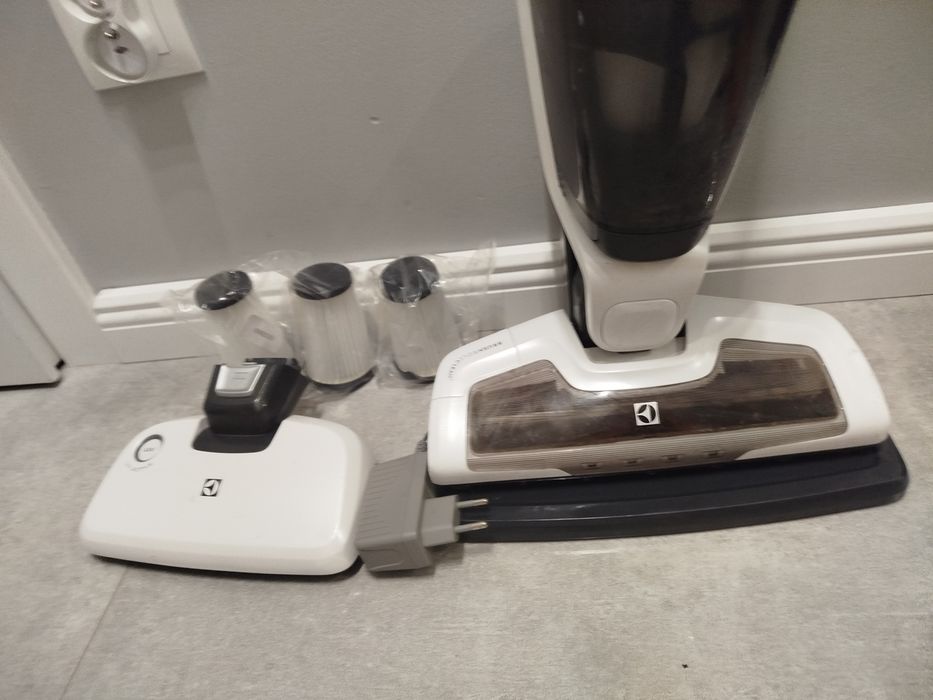 Odkurzacz Bezprzewodowy Electrolux ErgoRapid