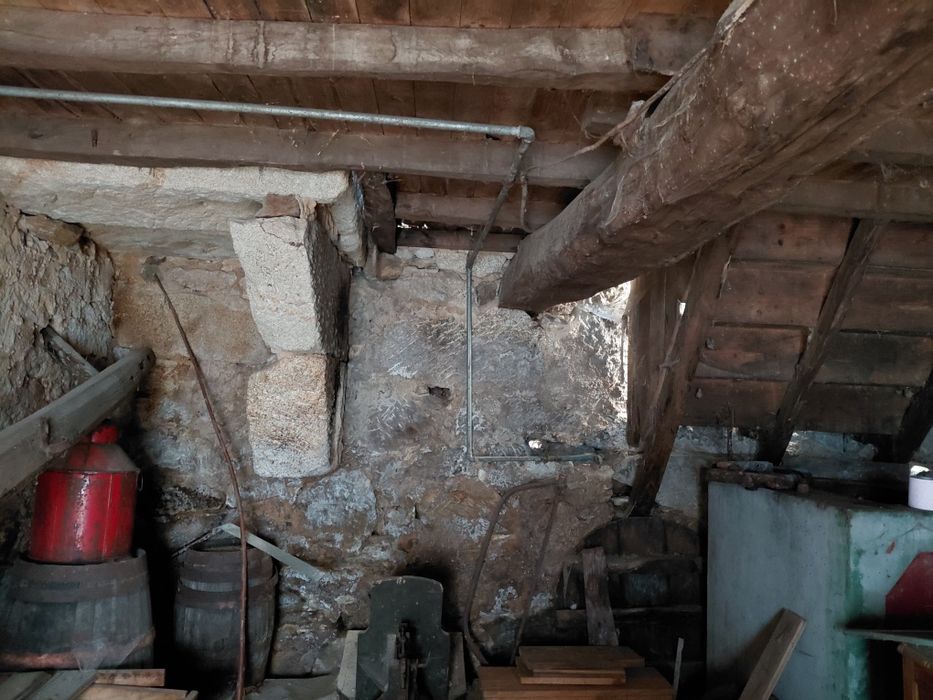 Casa em pedra em Folgosinho