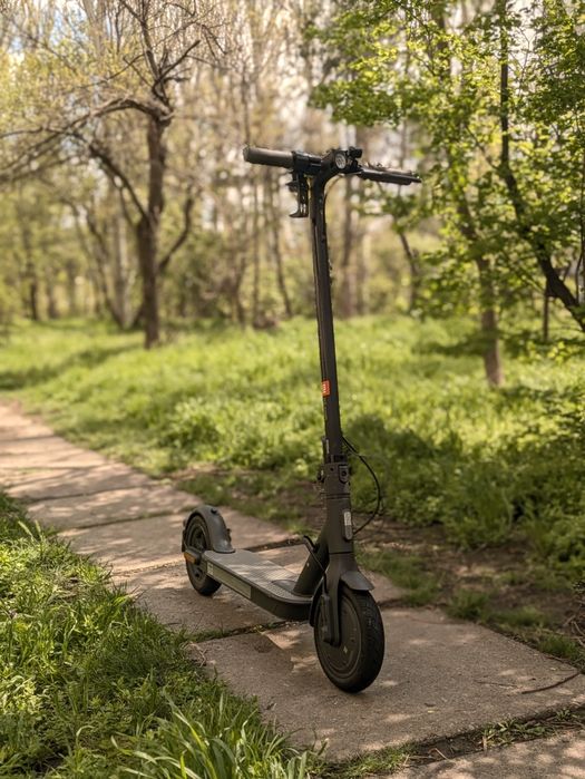 Xiaomi scooter essential, Б/У