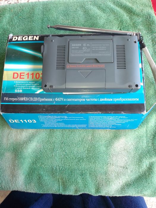Продам радио приемник DEGEN  DE 1103 PLL.