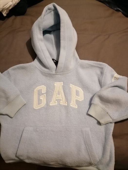 Varias peças de Roupa de menina 4/5 anos