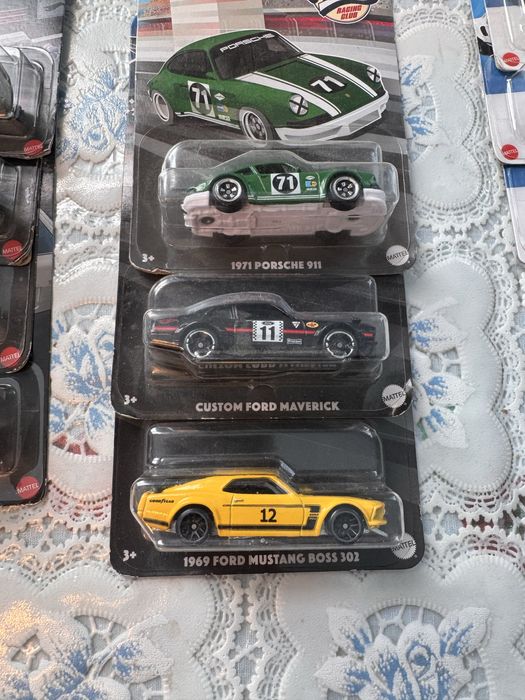 Машинки hot wheels