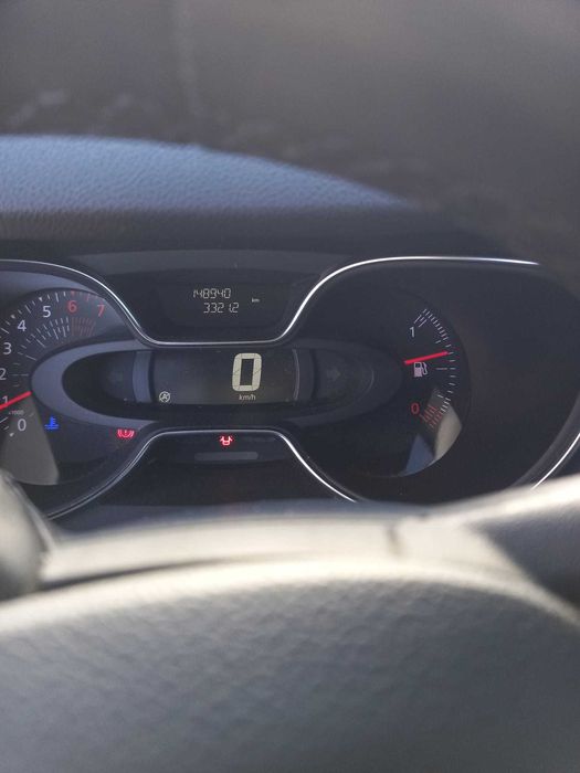 Renault Captur 90cv – 2017 – Gasolina