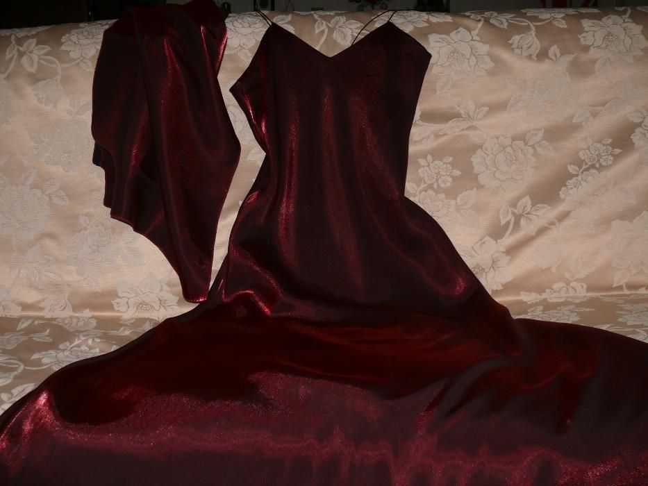 Sylwester ,suknia , sukienka długa. Tafta.Karnawał