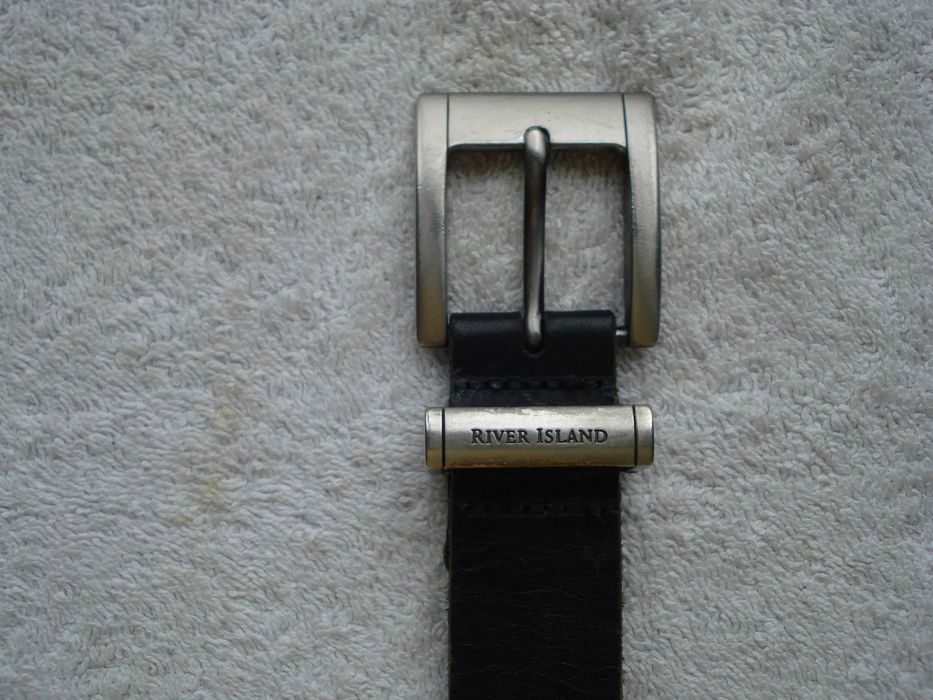 Ремень кожаный river island длиной 110 см