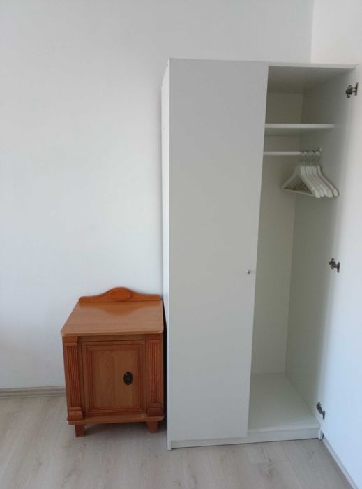 Pokój dla studentki jednoosobowy/ Bright single room for a student