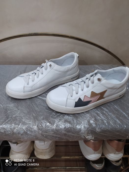 Продам кросівки  ортопедичні