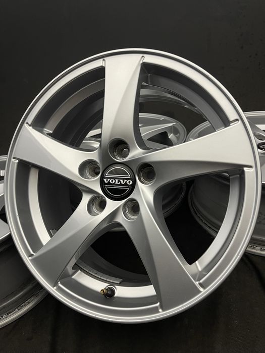 Диски R16 5x108 Et50 6.5J. Volvo V40 V60 V80 XC70 S40 S60 S80 Ford Focus Fusion Mondeo S-max Kuga Edge C-max