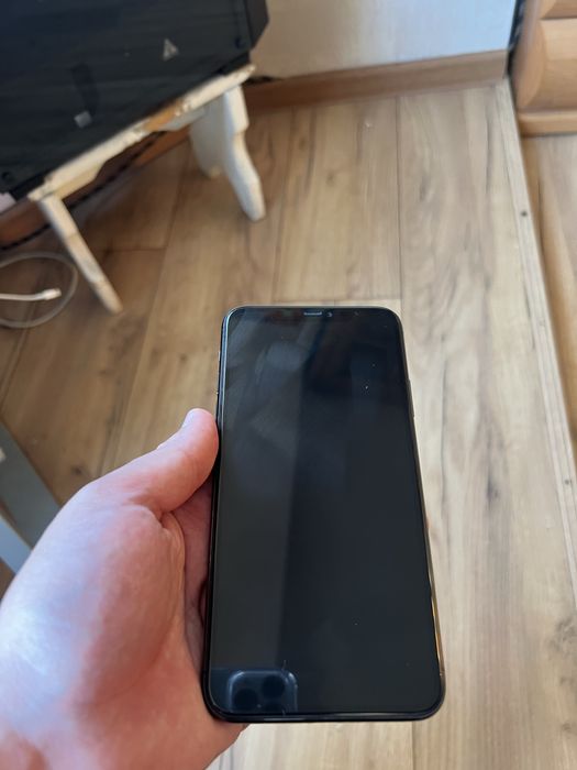 Продам iphone 11 pro max