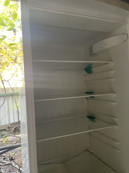 Холодильник zanussi