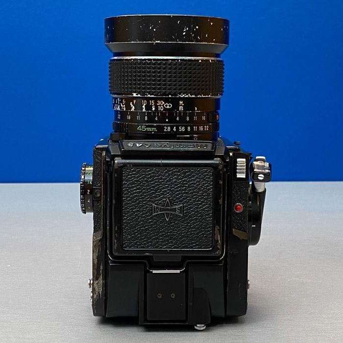 Mamiya M645 1000S + Mamiya-Sekor C 45mm f/2.8