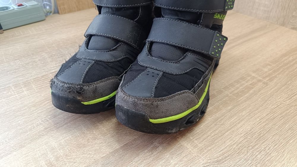 Черевики Skechers,нормальний стан