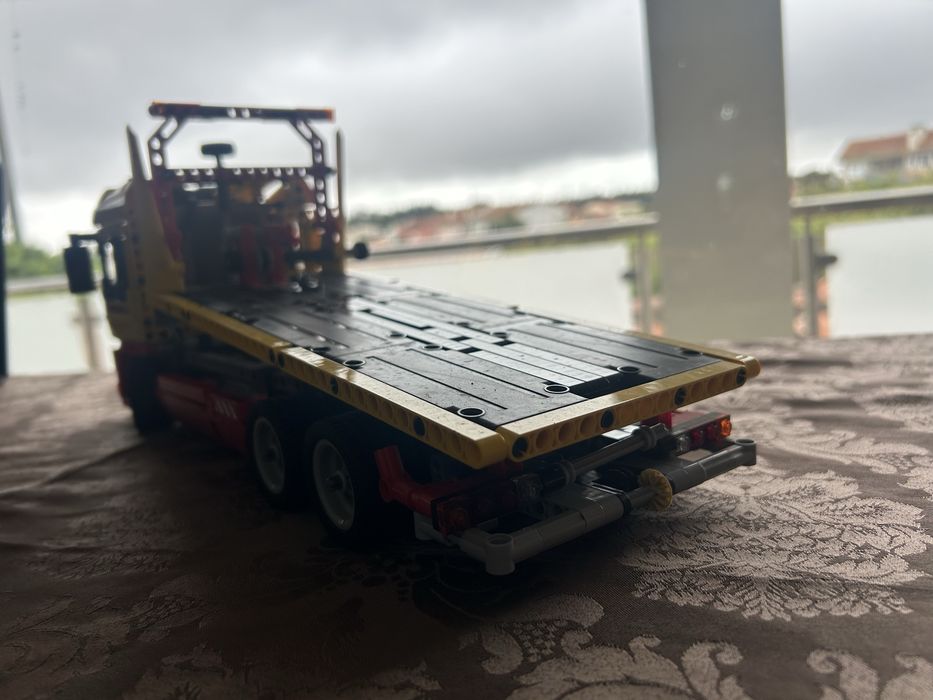 Lego 8109 Technic Camião de Plataforma