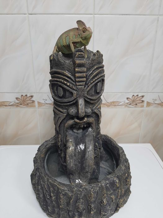 Продам водобад фонтан дляхамелиона и гекконов