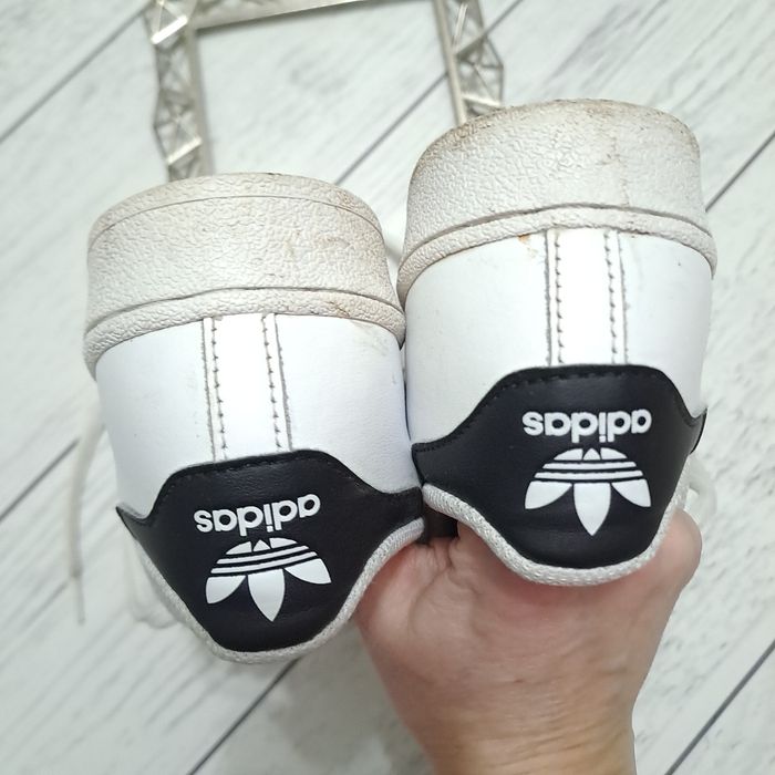 Кросівки фірмові. Шкіра. Оригінал