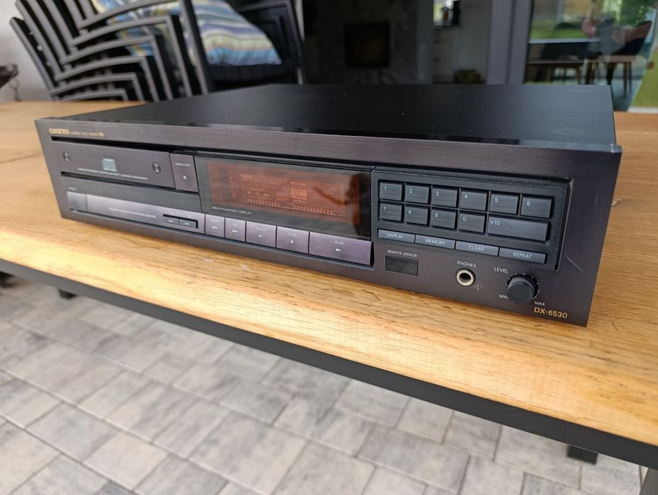 Odtwarzacz CD Onkyo DX 6530