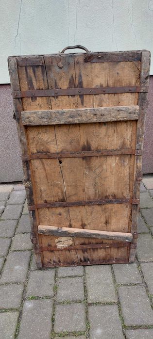 Stary kufer / skrzynia