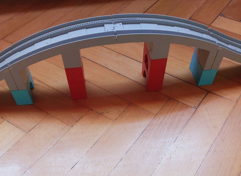 Wiadukt most kolejowy Lego Duplo pociąg